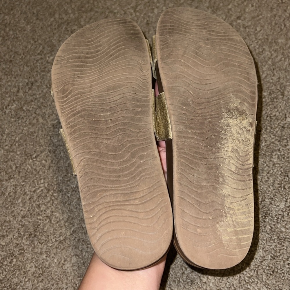 Reef Gold Metallic Tan Slide Sandals Size 8 - Picture 4 of 5